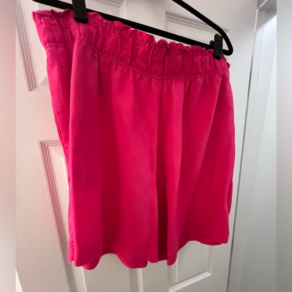 Worn Once!  H&M Linen Pull-On Shorts Pink, Sz XL, Elastic Waist